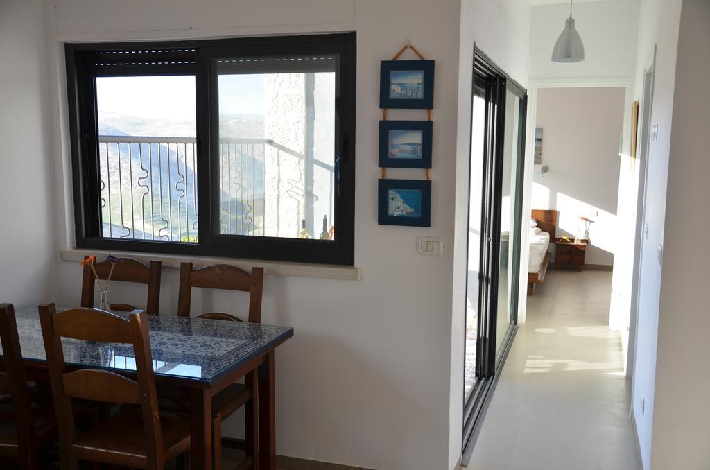 Desert View Suite Kfar Adumim Δωμάτιο φωτογραφία